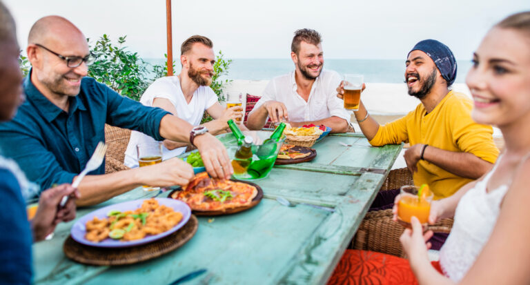 Como pequenos negócios podem competir com grandes varejistas no verão